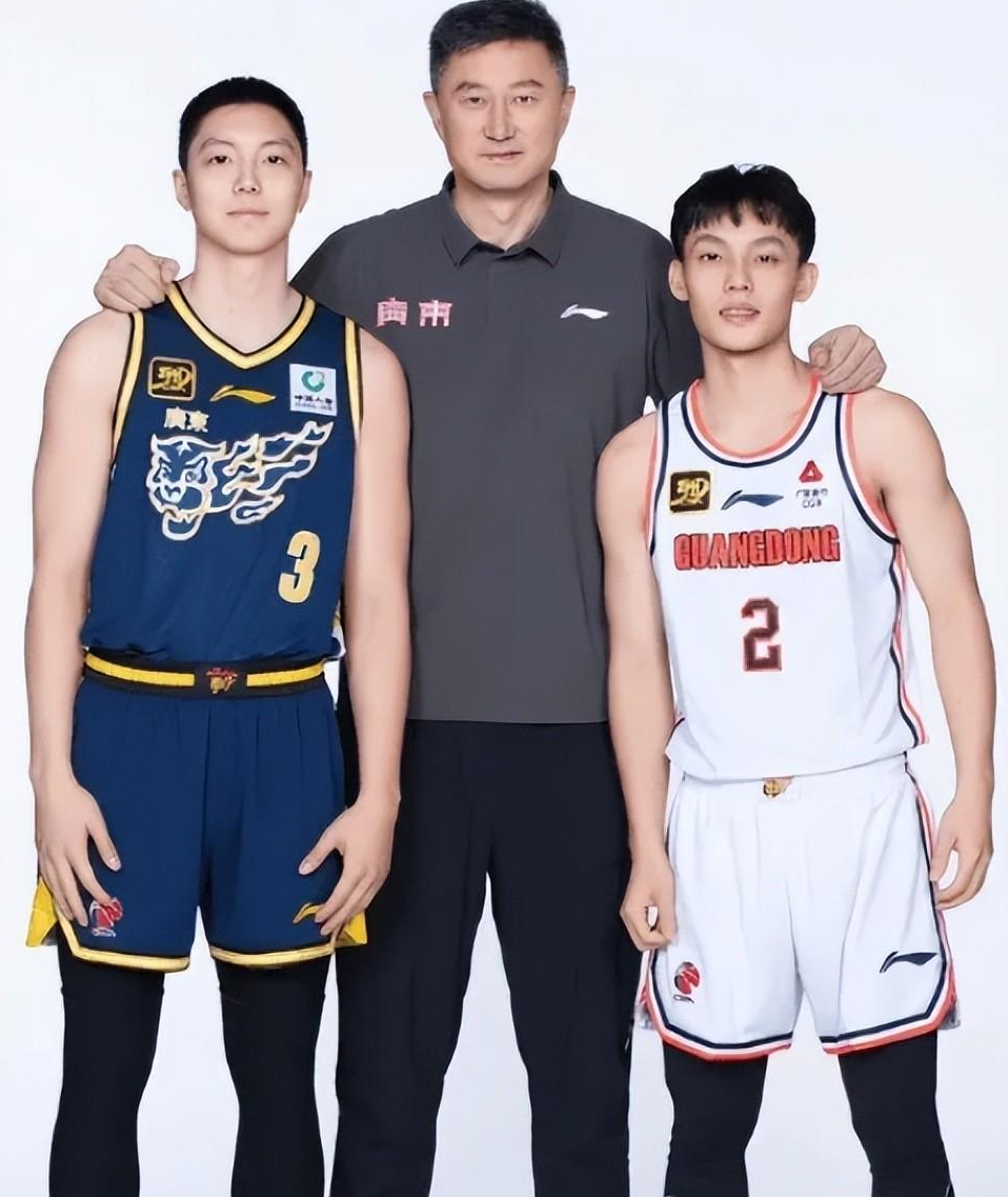 LOL电竞平台 -NBA季后赛倒计时；深圳男篮今晚篮板制胜；细节引发关注；引发热议；高层口径保持一致(深圳男篮最新消息今天今天)