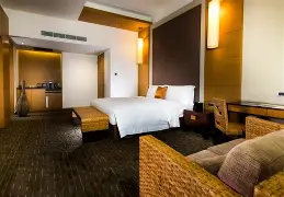 LOL电竞平台 -?聉(琭取名的寓意)